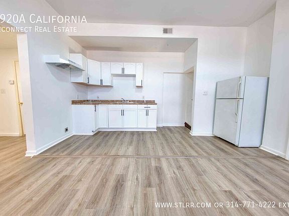 2nd image of 3920A California Ave