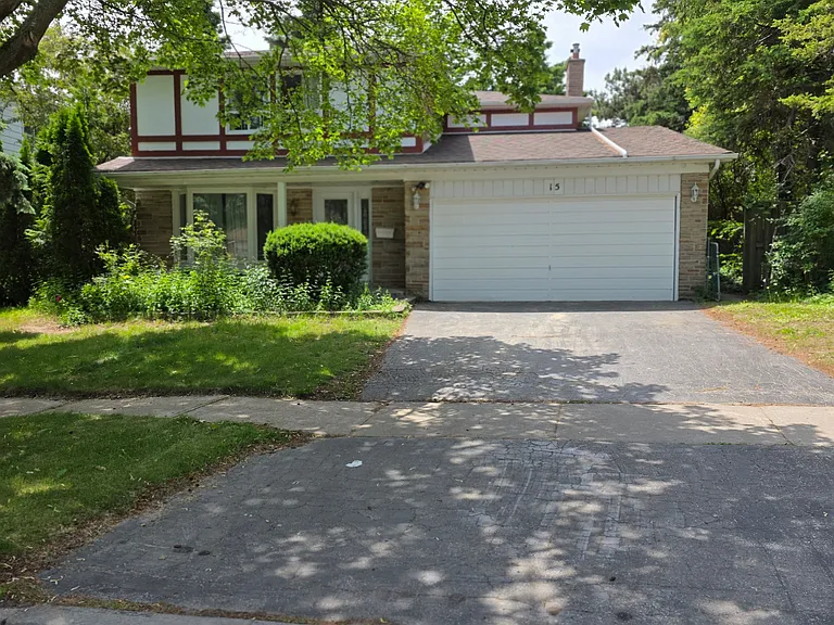 15 Pipers Green Ave #BASEMENT — Photo 1
