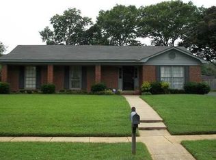 1712 Arlington Ct, Mobile, AL 36609