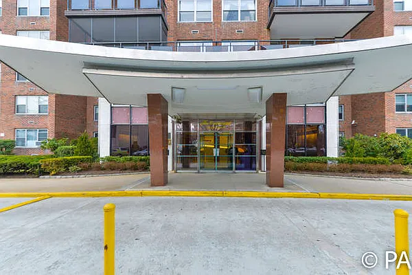 Sold by Benjamin Realty Since 1980 | media 32