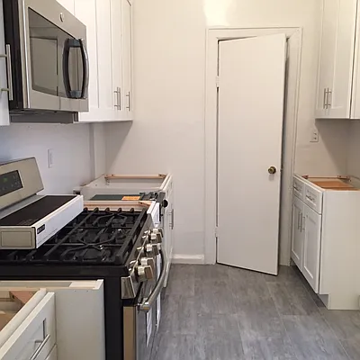 Rented by Brooklyn Heights Real Estate Inc | media 49