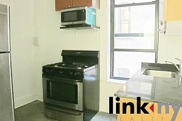 Rented by Link NY Realty