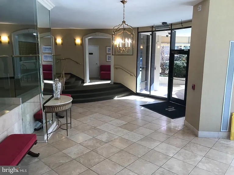 8350 Greensboro Dr #402 — Photo 21