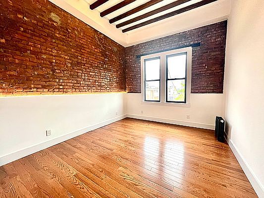 4th image of 485 Pacific St #D2