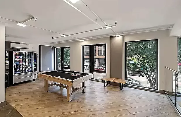 Rented by REAL New York | media 10