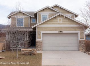 132 Kit Carson Peak Ct, New Castle, CO 81647