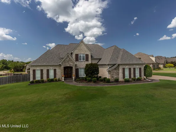 4155 Dawkins Farm Dr, Olive Branch, MS 38654