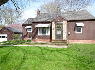 1605 Hammond Ave, Waterloo, IA 50702