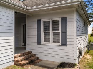 1928 Castle Pines Dr, Raleigh, NC 27604