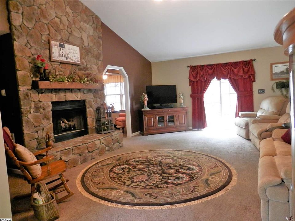 101 Rutherford Ln, Stuarts Draft, VA 24477 Zillow
