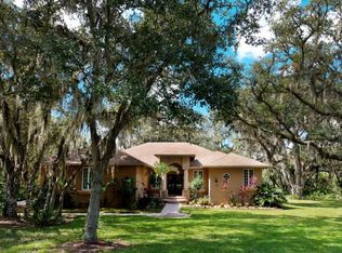 1832 Oakford Rd, Sarasota, FL 34240
