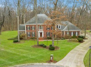 51297 Grandoaks Ct, Granger, IN 46530