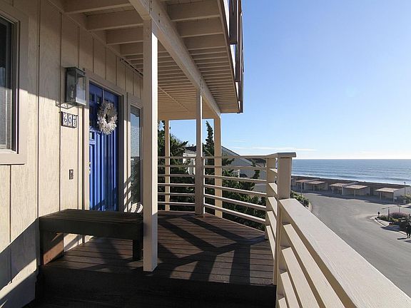 2nd image of 607 Sand Dollar Ln