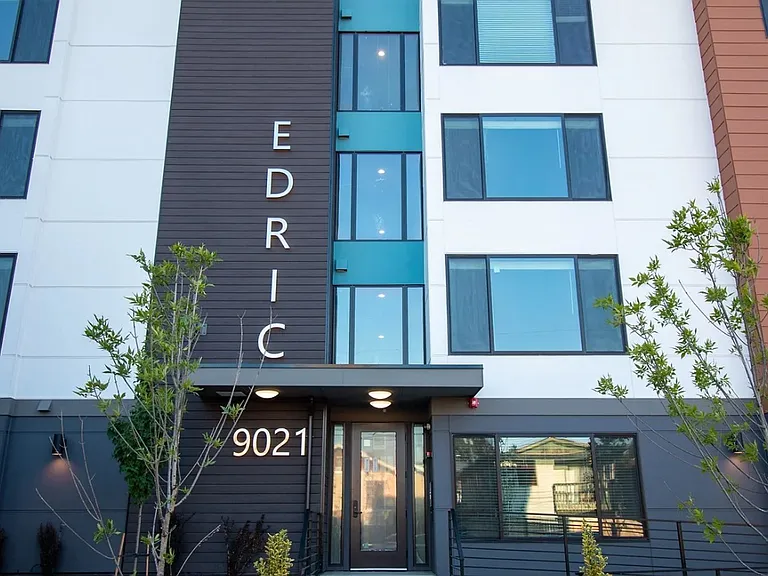 Edric Apartments — Photo 4