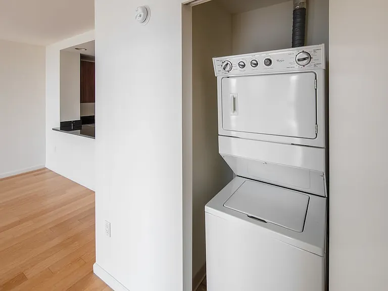 Classic Package I in-unit washer and dryer