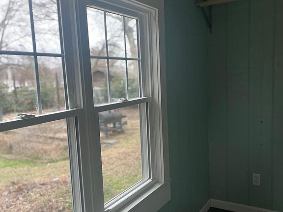 small room, office, nursery or large closet