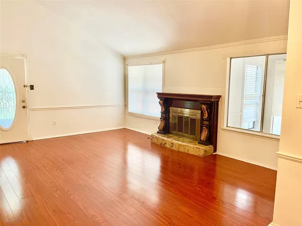 7619 Lemma Dr, Houston, TX 77041
