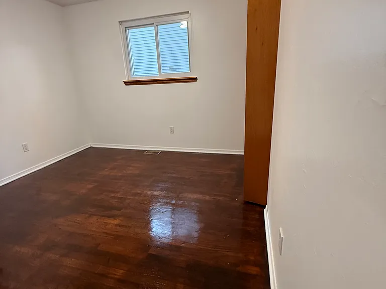 2324 Kincaid St — Photo 6