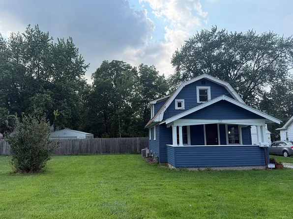 942 Cresceus Rd, Oregon, OH 43616