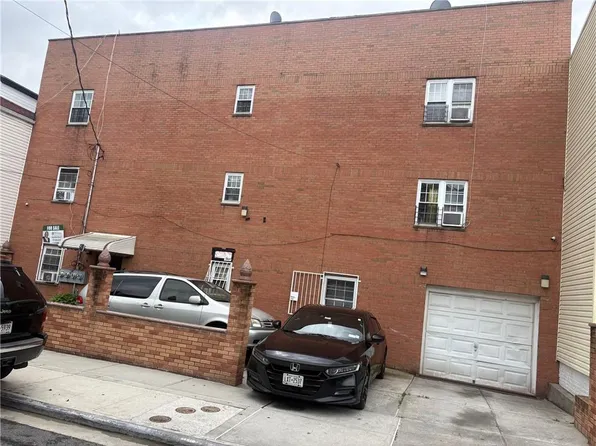 9 Cox Pl, Brooklyn, NY 11208