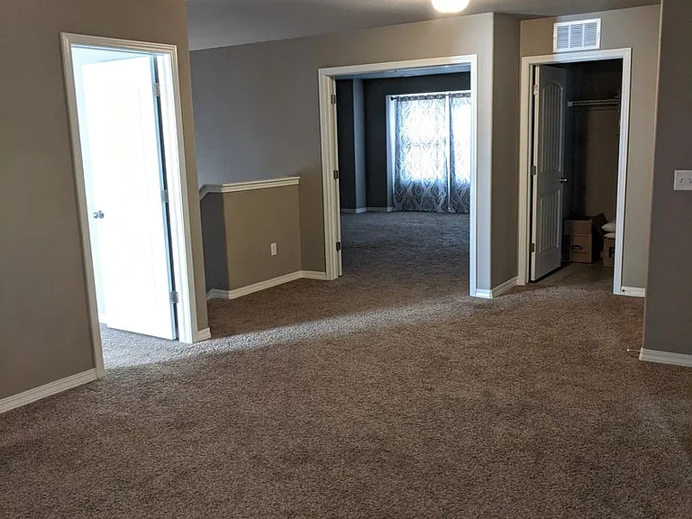 7536 Shallow Brooke Pl — Photo 9