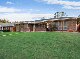 1517 Springbrook Dr, Mesquite, TX 75149