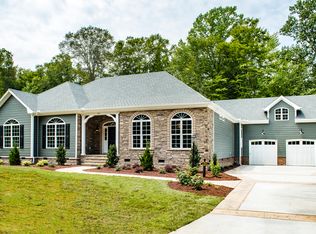 305 Cliftons Blf, Williamsburg, VA 23188