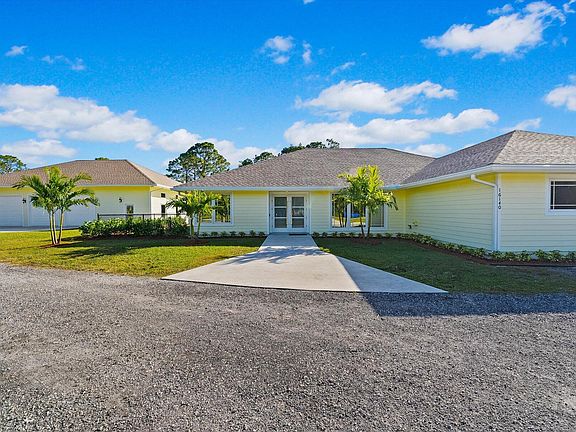 4th image of 16140 Cornwall Drive E
