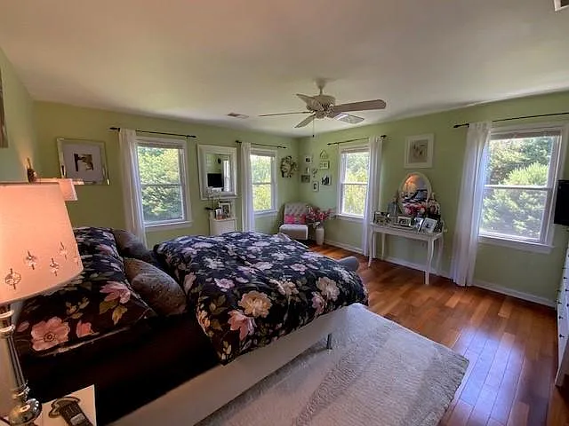 18608 Woodway Dr — Photo 14
