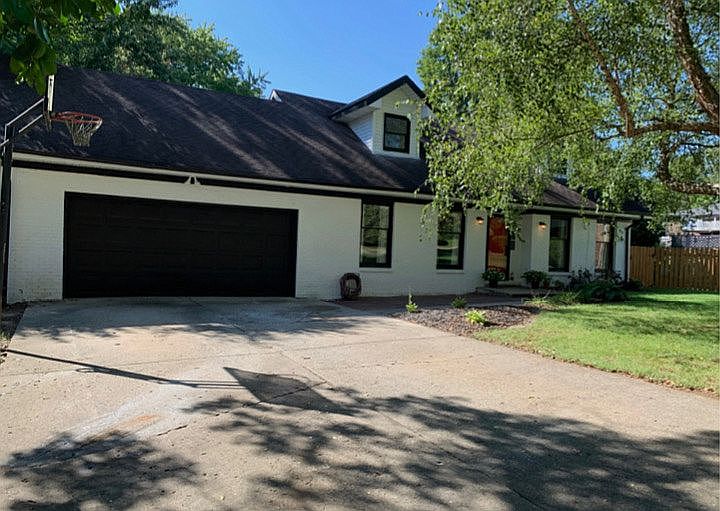 1st image of 7644 Marywood Dr