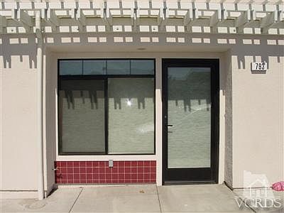 2nd image of 793 E Santa Clara St