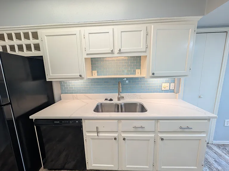 2703 Running Brook Ln — Photo 6