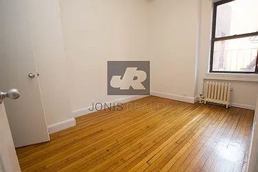Rented by Jonis Realty