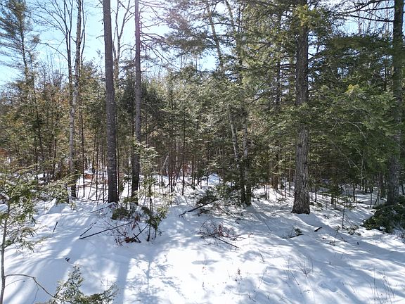 3rd image of 14 Twin Springs Lane