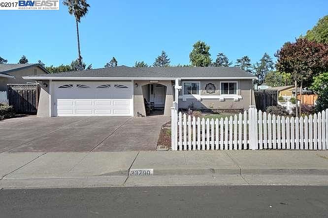 1st image of 33790 Whitehead Ln