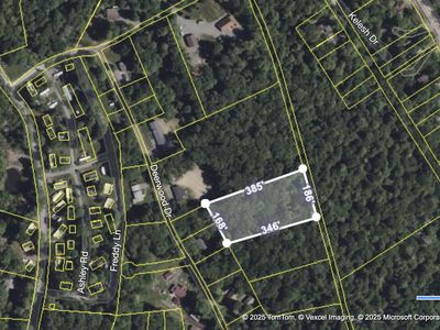 51 Sec Dr W, Greentown, PA, 18426