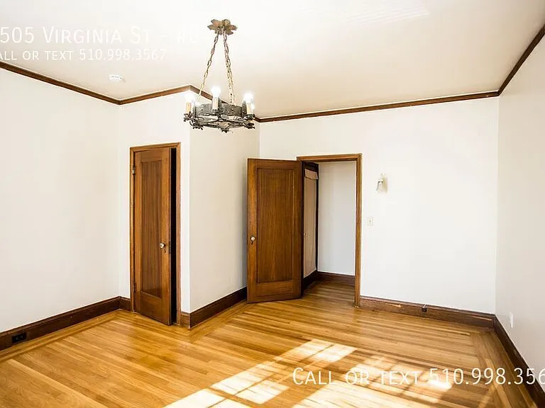 2505 Virginia St #8 — Photo 7