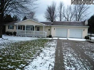 923 E Pleasant Home Rd photo 1