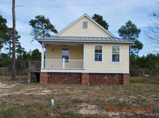 165 Lake Mc Kissack Ln, Carrabelle, FL 32322