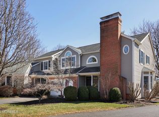 13 Country Ln, Little Silver, NJ 07739