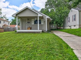 3810 52nd St, Des Moines, IA 50310