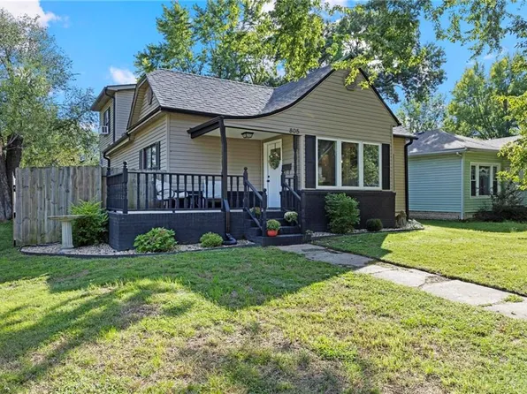 805 W 1st St, Pittsburg, KS 66762