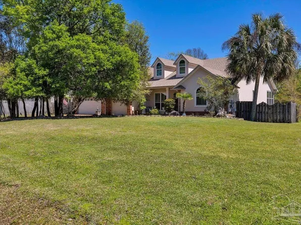 3364 Mills Bayou Dr, Milton, FL 32583