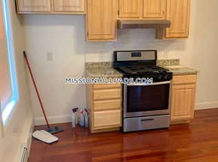 95 Harrishof St #3, Boston, MA 02121