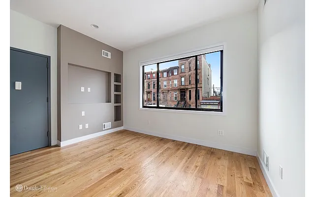 Rented by Douglas Elliman | media 22