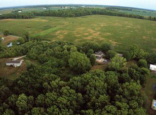 10327 N 1000 E, Cromwell, IN 46732