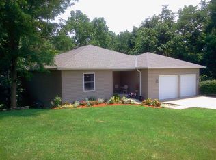 303 Springdale Ave, Aurora, IN 47001