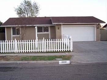 1st image of 2241 Lee Ave