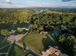 River Rd, Kodak, TN 37764