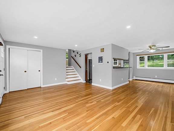 2nd image of 566 Main St
